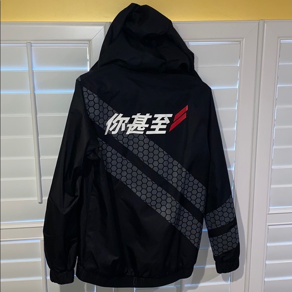 Jacket - Picture 2 of 10